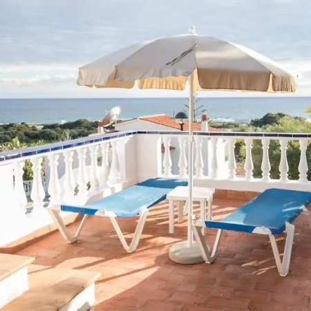 Villa Los Pinos * 苏昂博